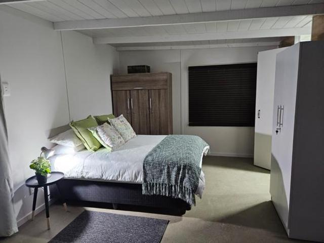 1 Bedroom Flat in Bloemdal