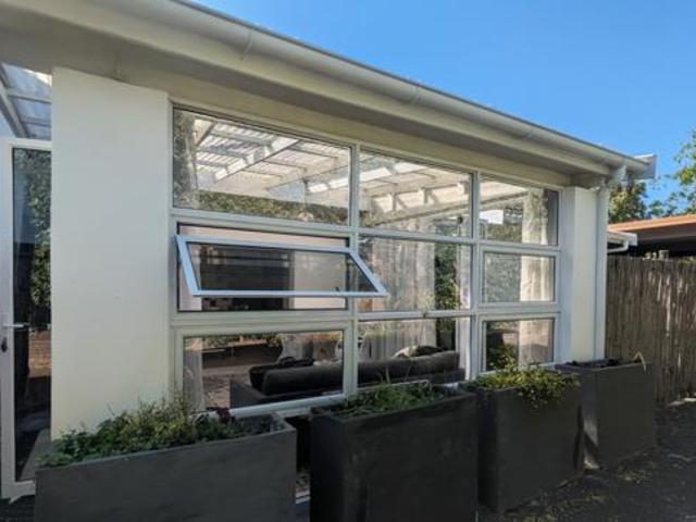 1 Bedroom Flat in Constantia
