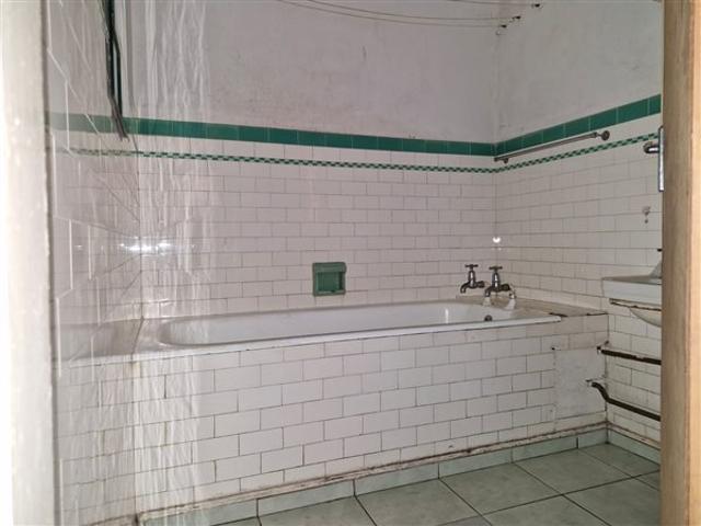 1 Bedroom Flat in Esplanade