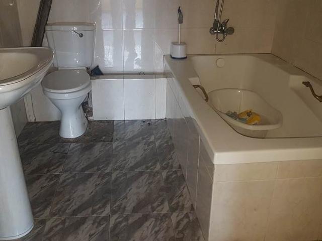 1 Bedroom Flat in Esplanade