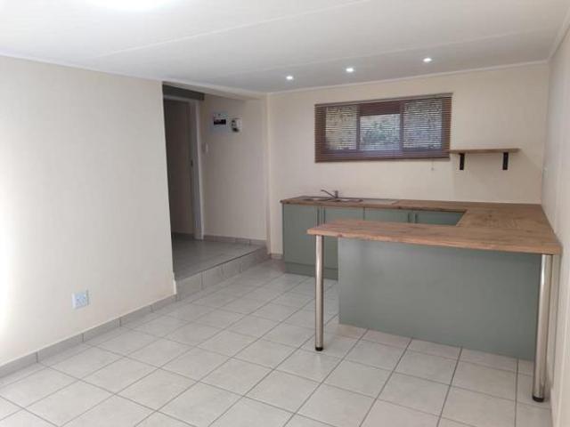 1 Bedroom Flat in Fichardt Park