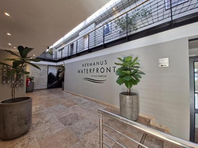 1 Bedroom Flat in Hermanus Central