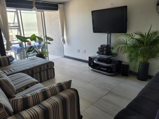 1 Bedroom Flat in Humewood