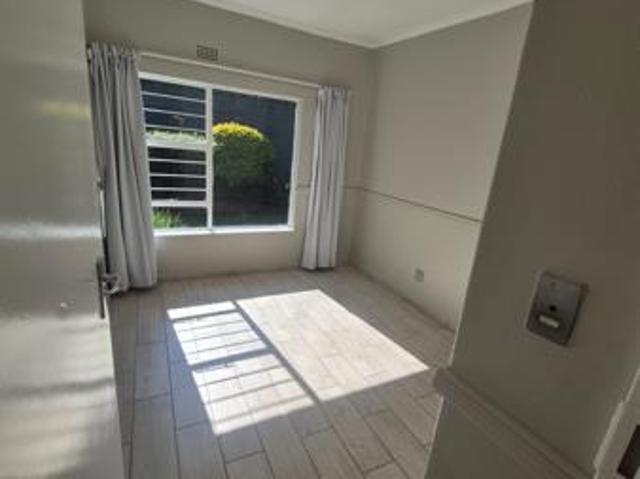 1 Bedroom Flat in Kenmare