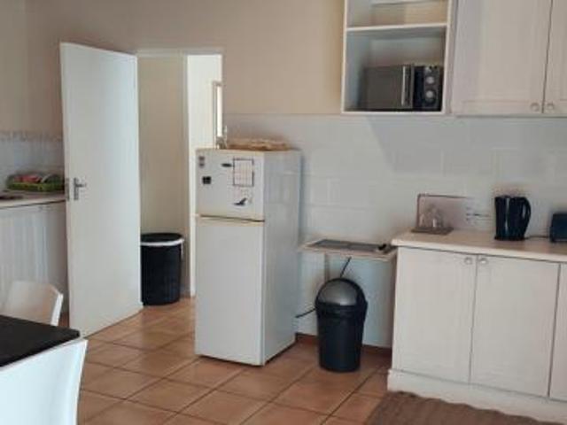 1 Bedroom Flat in Lower Robberg