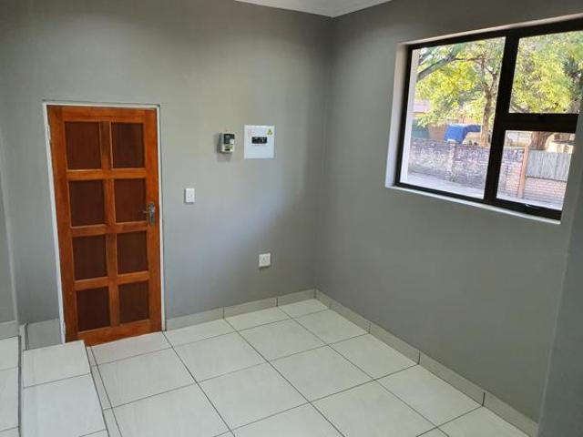 1 Bedroom Flat in Makhado Louis Trichardt