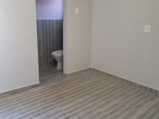 1 Bedroom Flat in Moreleta Park