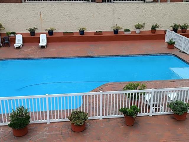 1 Bedroom Flat in North Beach