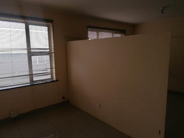 1 Bedroom Flat in North Beach