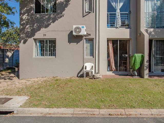 1 Bedroom Flat in Paarl