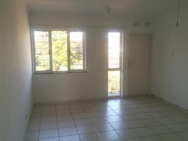 1 Bedroom Flat in Pinetown Central