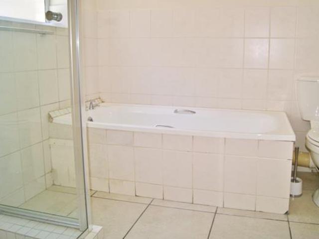 1 Bedroom Flat in Plumstead
