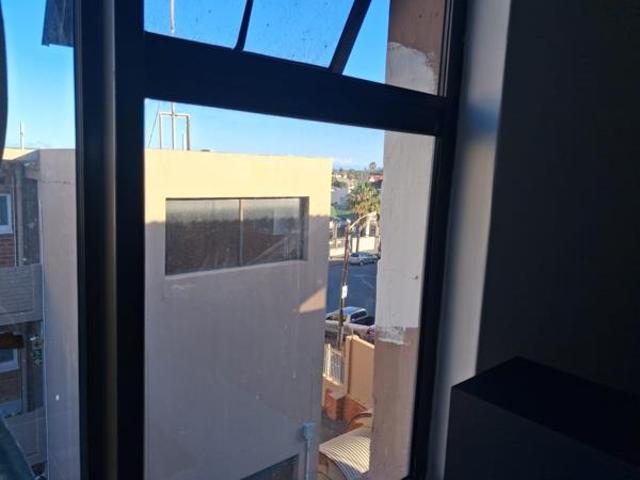 1 Bedroom Flat in Quigney