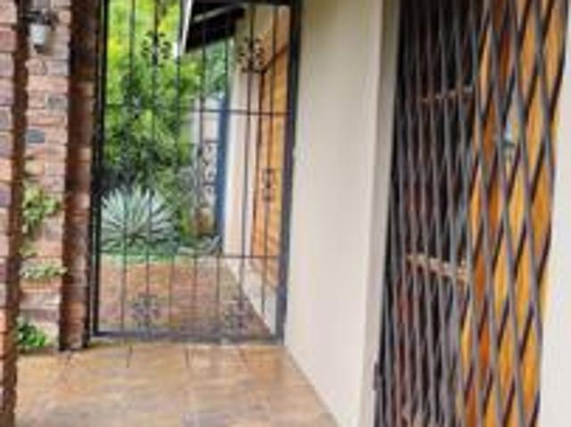 1 Bedroom Flat in Rietfontein