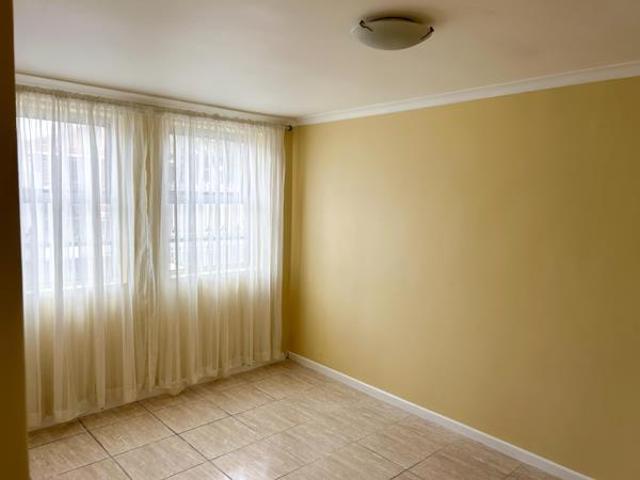 1 Bedroom Flat in Rondebosch East