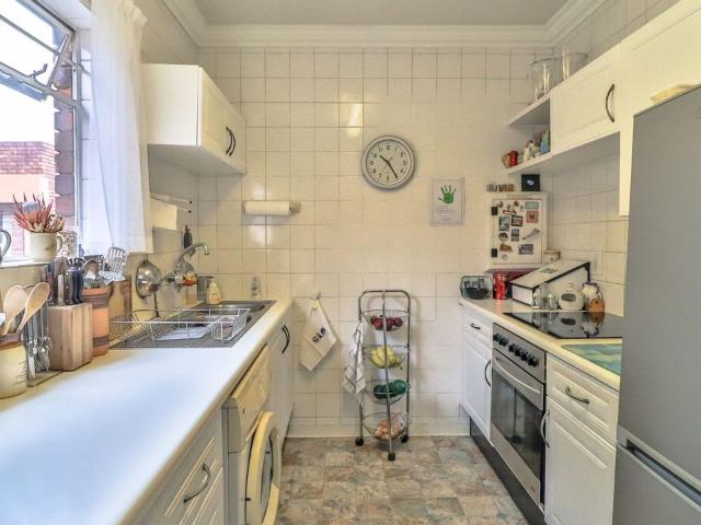1 Bedroom Flat in Rosebank