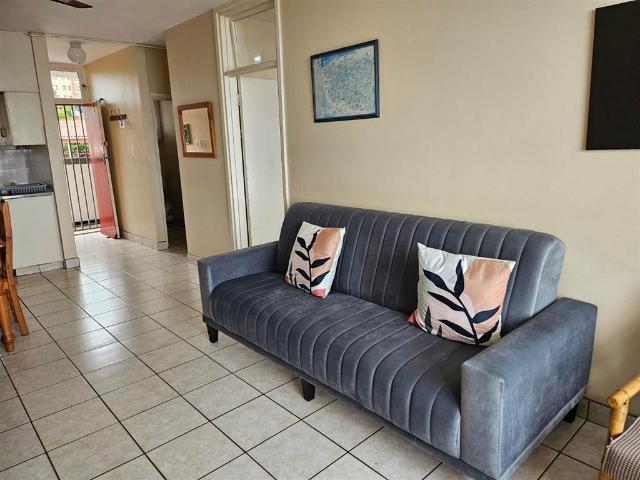 1 Bedroom Flat in Scottburgh Central