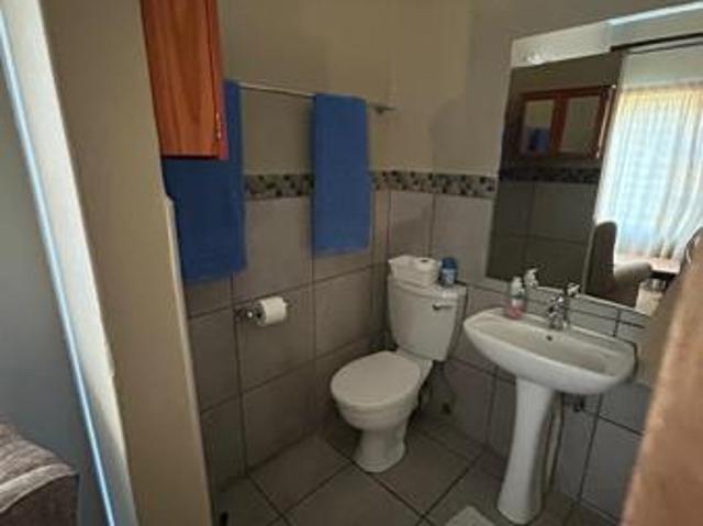 1 Bedroom Flat in Schoemansville