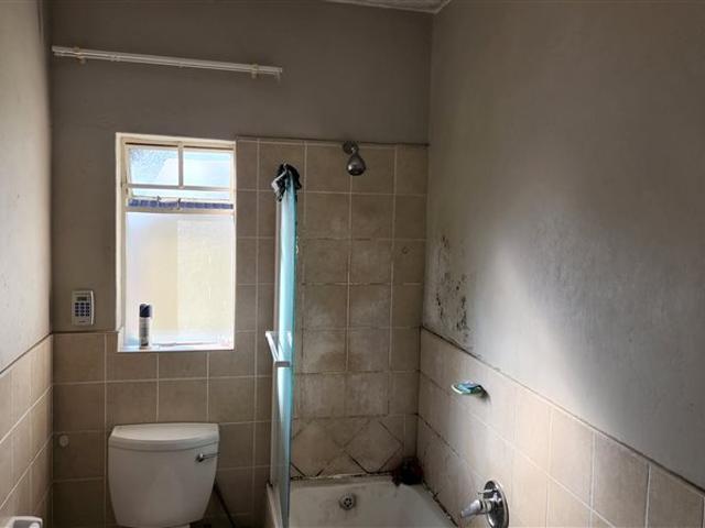 1 Bedroom Flat in Sonheuwel