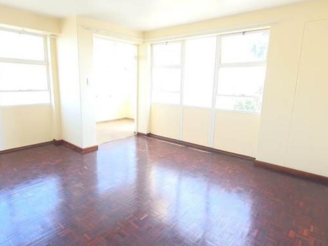 1 Bedroom Flat in St Georges Park
