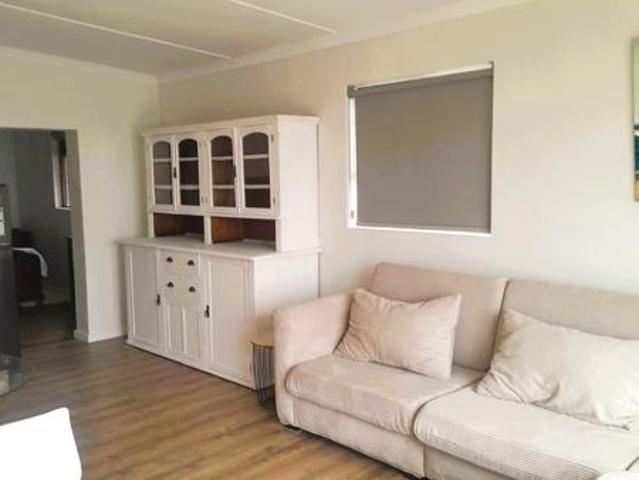 1 Bedroom Flat in Struisbaai