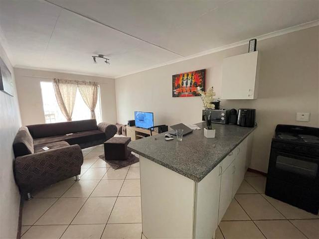 1 Bedroom Flat in Sunnyridge