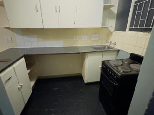 1 Bedroom Flat in Sunnyside