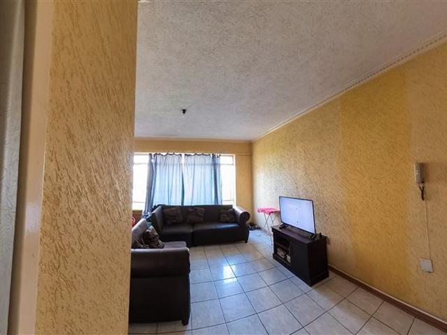 1 Bedroom Flat in Sunnyside