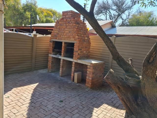 1 Bedroom Flat in Sunnyside