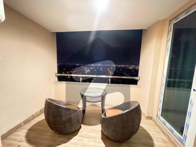 1 Bedroom Fully Furnished Apartment for Short Term Rent in Gold Crest DHA Lahore | Rs. 15,000 Per Day Goldcrest Mall & Residency