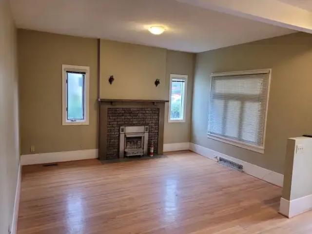 1 Bedroom House Calgary AB 104180530