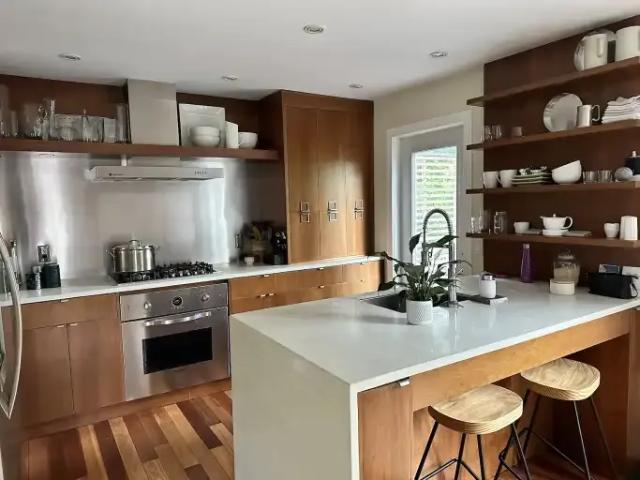 1 Bedroom House Calgary AB 104180221