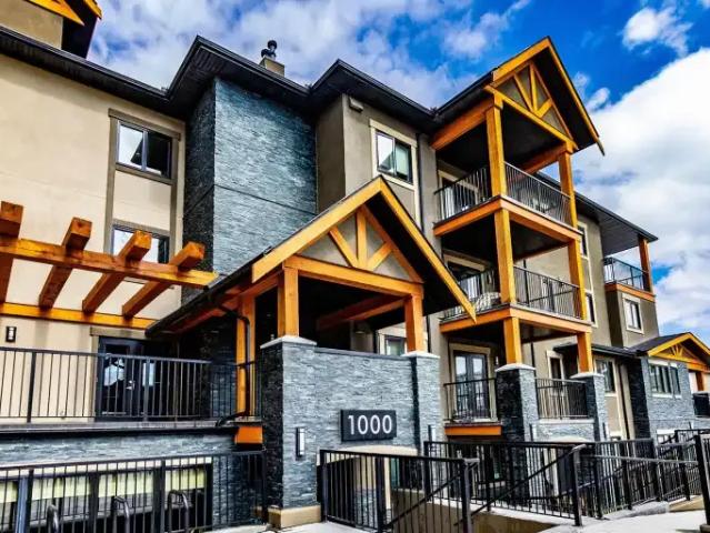1 Bedroom House Calgary AB 105269397