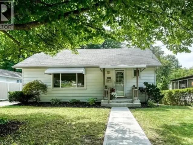 1 Bedroom House Cambridge ON 101948457