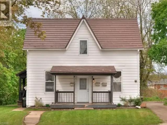 1 Bedroom House Cambridge ON 103487469