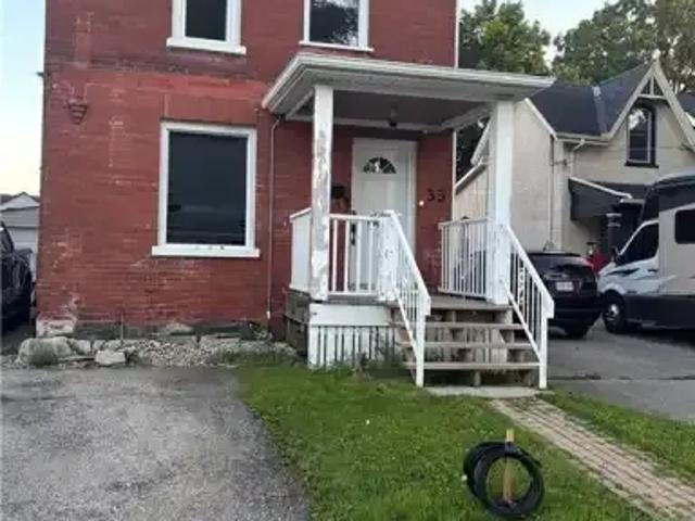 1 Bedroom House Cambridge ON 104842148