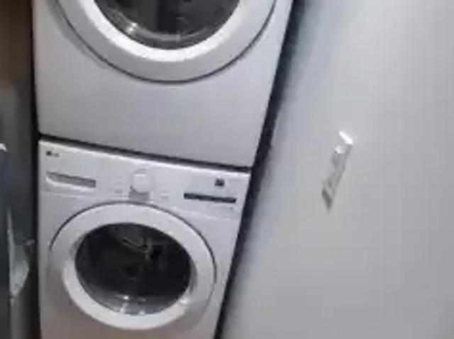 1 Bedroom House Ajax ON 102915170