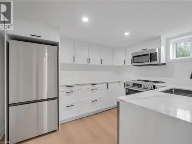 1 Bedroom House Burlington ON LS101441599