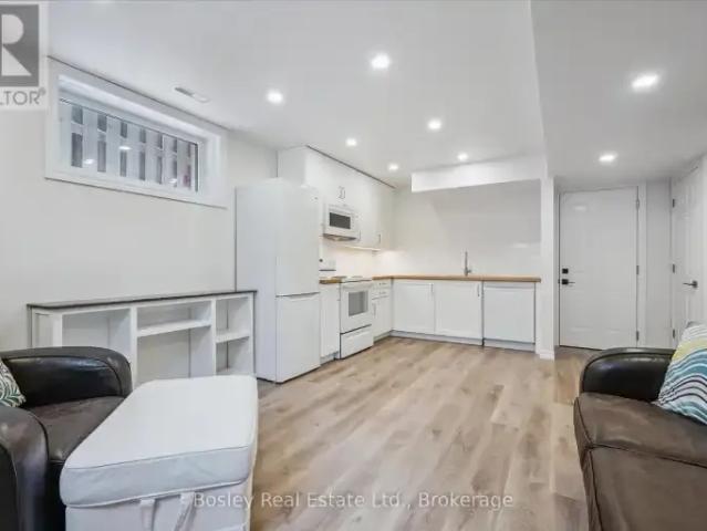 1 Bedroom House Guelph ON 103879555