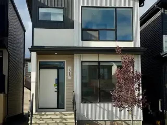 1 Bedroom House Edmonton AB 104182513