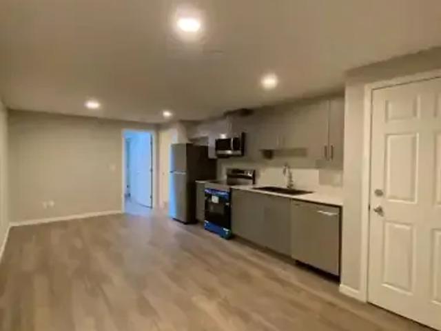 1 Bedroom House Edmonton AB 104563577