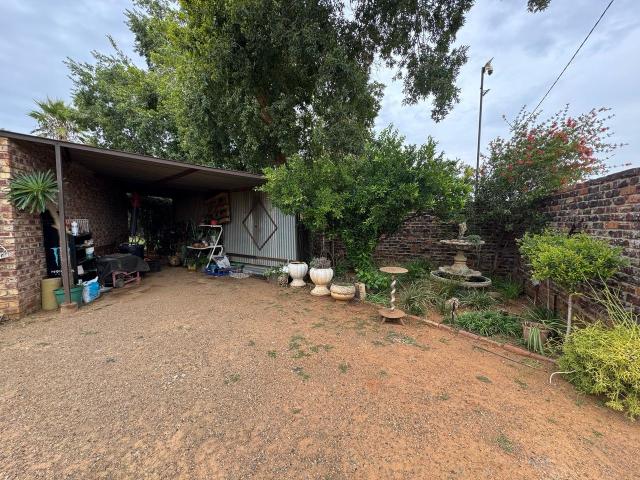 1 Bedroom House For Sale in Christiana