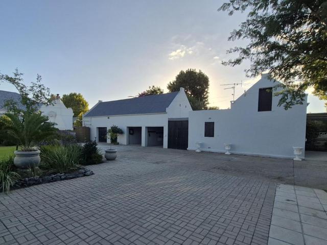 1 Bedroom house for sale in Robertson
