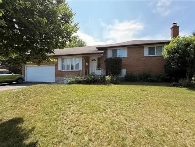 1 Bedroom House Kitchener ON 105151013
