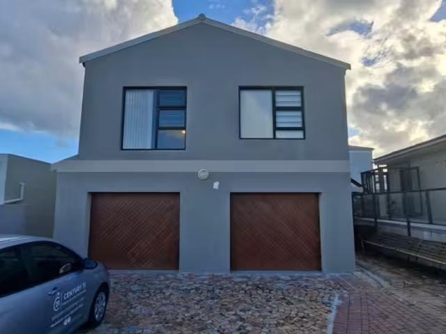1 Bedroom House Kle Kle 103182654