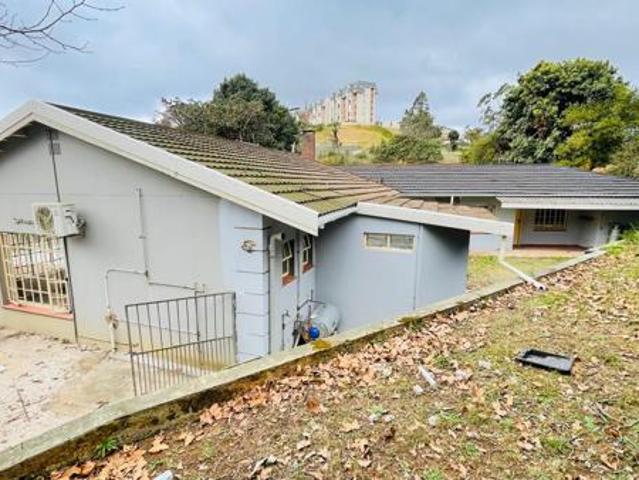 1 Bedroom House in Bothas Hill