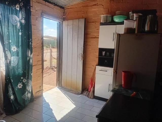 1 Bedroom House in Boitumelo