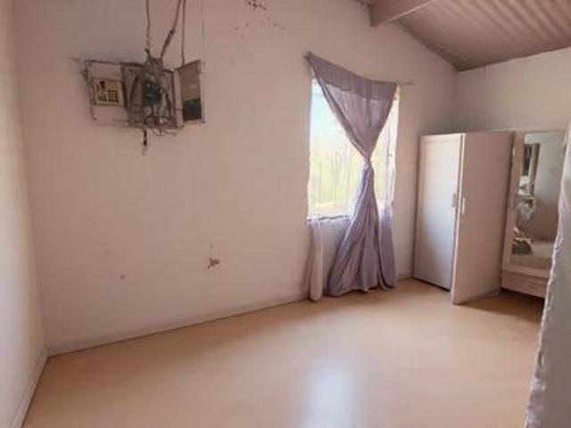 1 Bedroom House in Bophelong