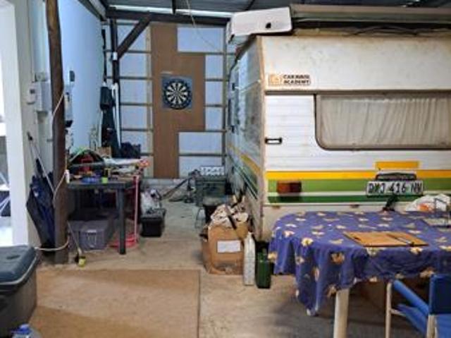 1 Bedroom House in Bathurst
