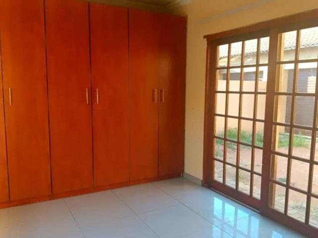 1 Bedroom House in Bendor